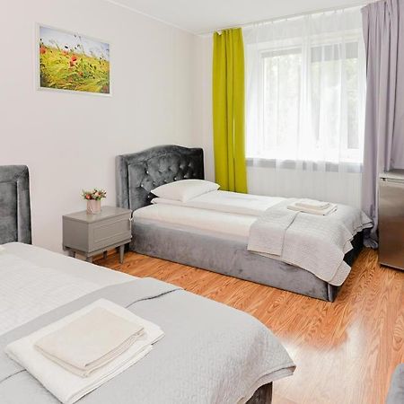 Guest House Simona Lazdijai Bagian luar foto